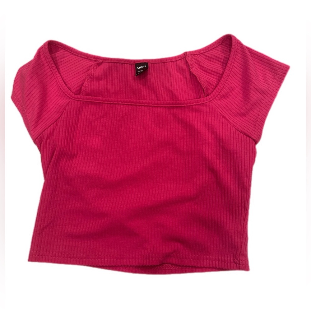 Shein Pink top‎
